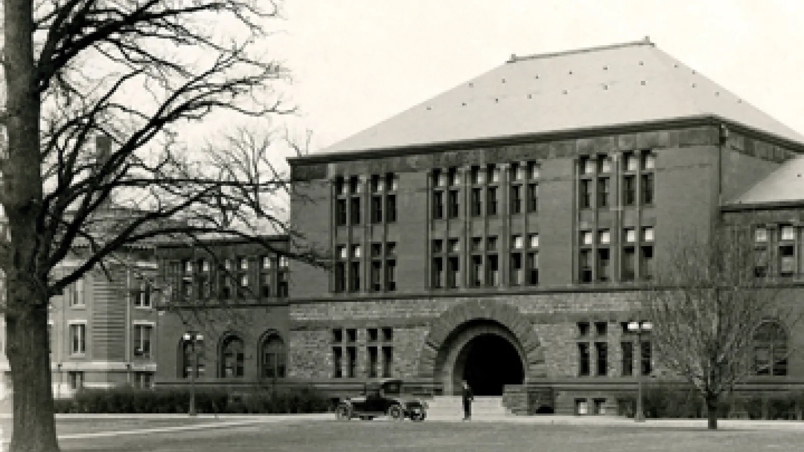 Hayes Hall - 1918