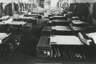 Hayes Hall Air Force bunks, 1918