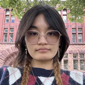 Izzy Li