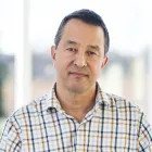 Peter Koloski Professional Headshot 